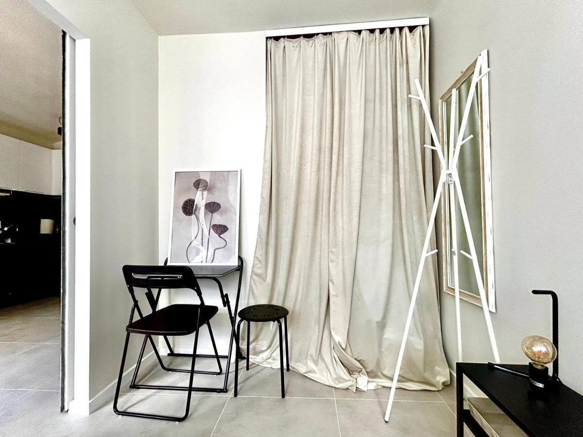 Sky Apartment Comfy Suite Pereca وارسو المظهر الخارجي الصورة