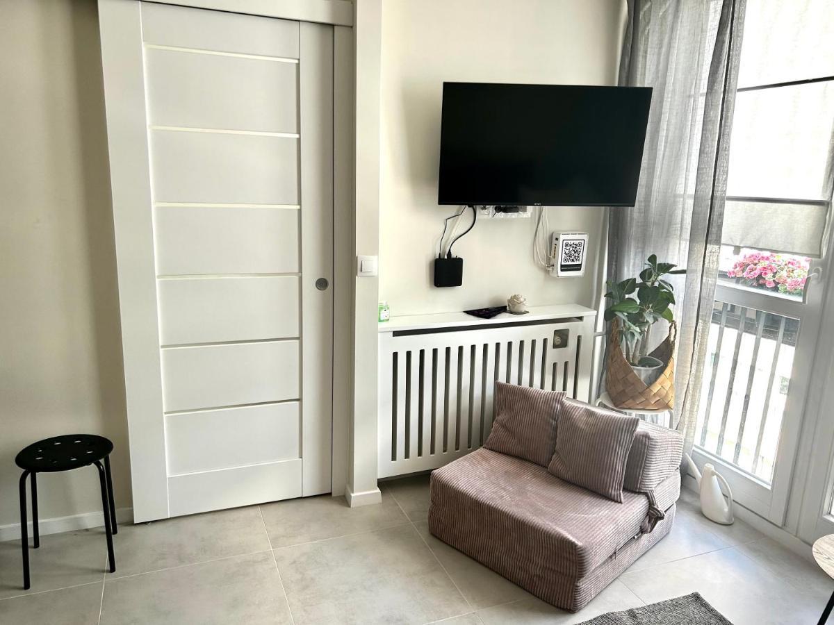 Sky Apartment Comfy Suite Pereca وارسو المظهر الخارجي الصورة